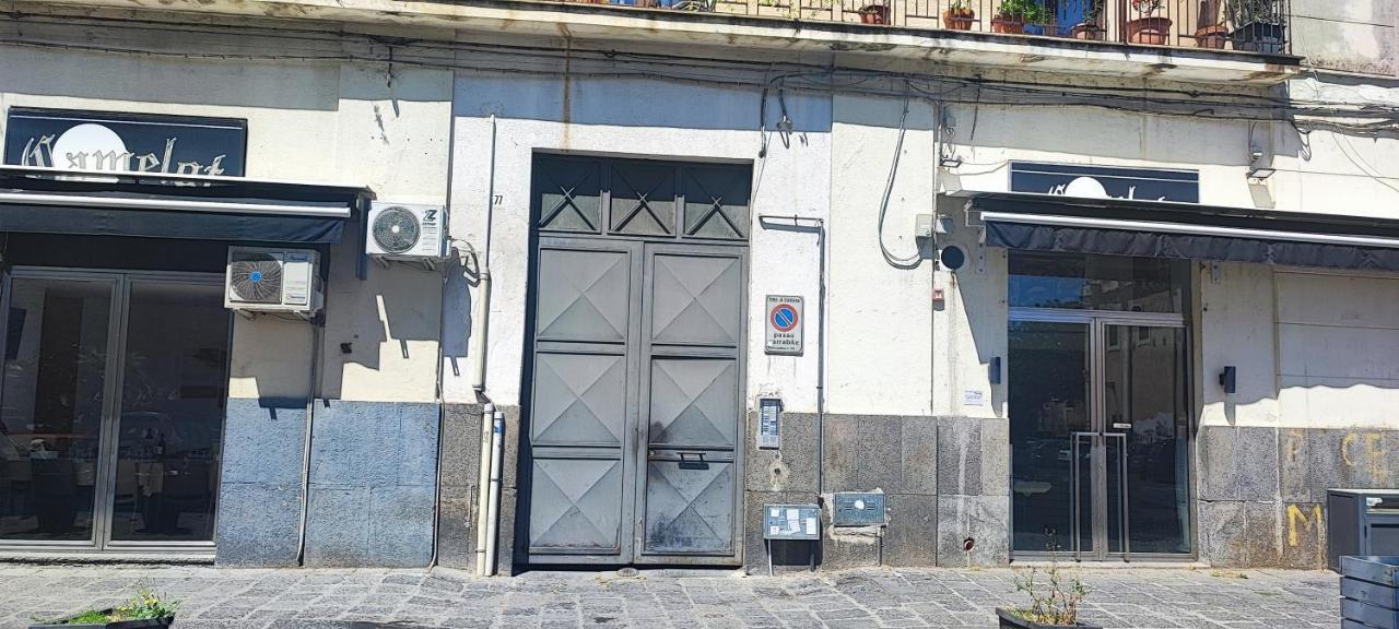 Апартаменты Downtown Vicino Al Duomo Катания Экстерьер фото